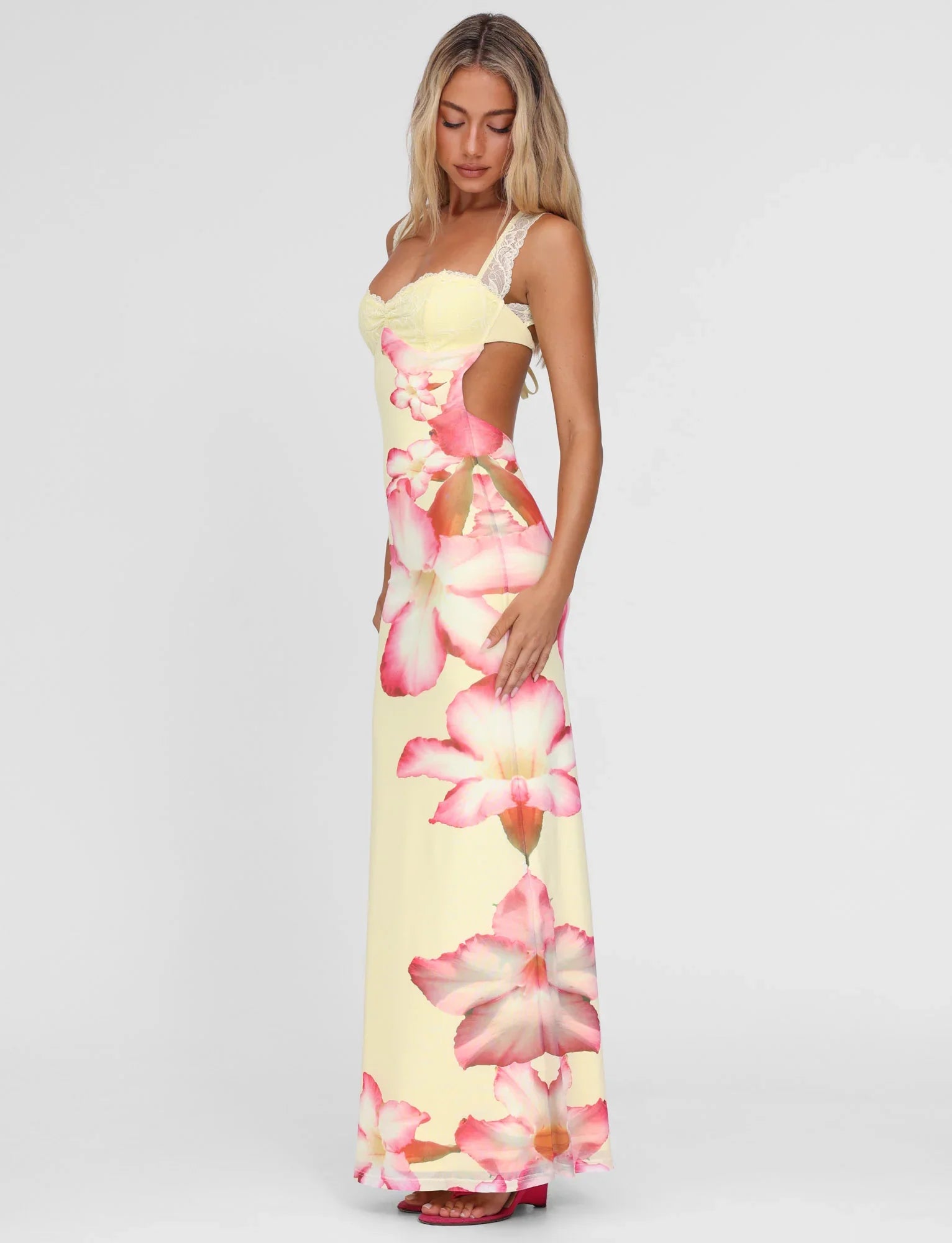 NYOMI MAXI DRESS - YELLOW : MACRO FLORAL : YELLOW HIBISCUS