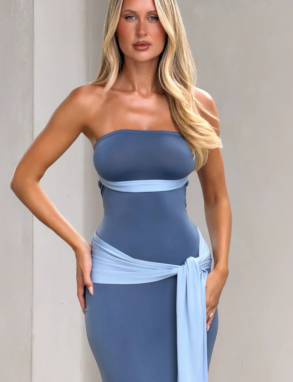 TOVE MAXI DRESS - BLUE